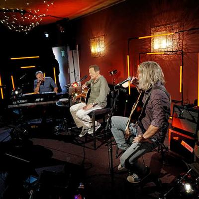 97962126 3050097751724836 4160409612748587008 N