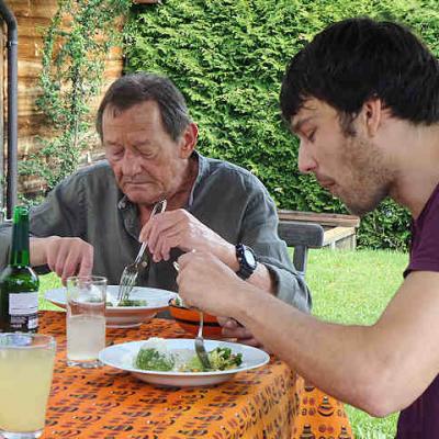 97977809 3050097278391550 3060234515604570112 N